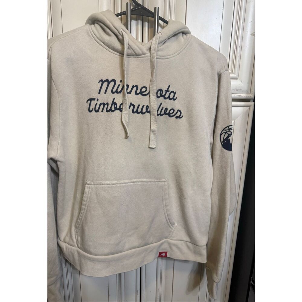 Sportiqe Women's Minnesota Timberwolves Ava Pullover Hoodie Cream Size Medium